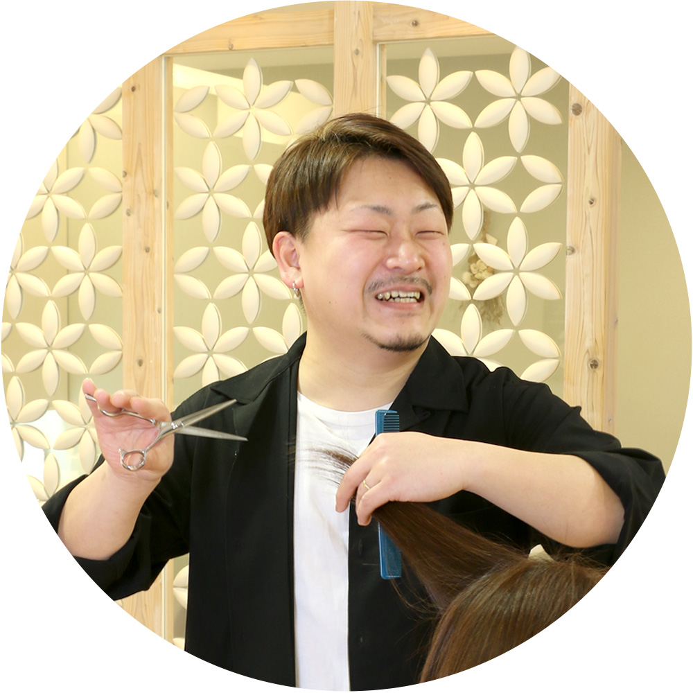 山岸 建太